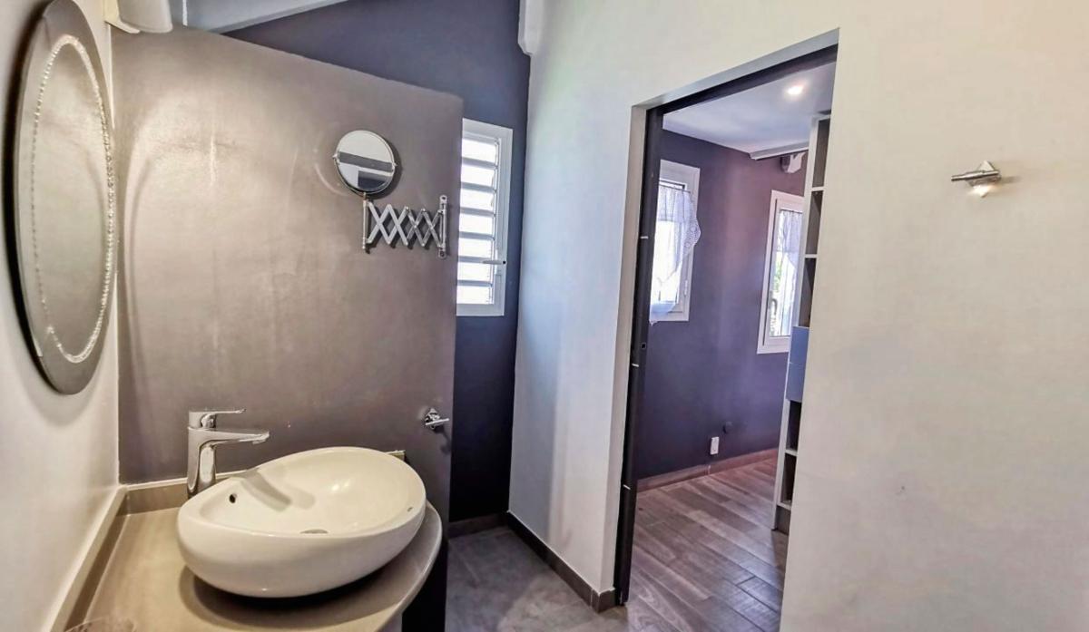 23.Location villa piscine Sainte Anne Guadeloupe_Suite Parentale